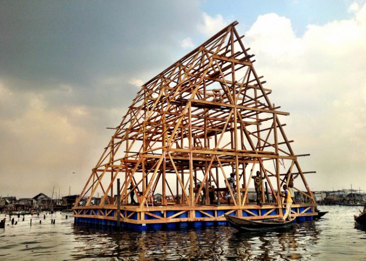NLEs-floating-school-casts-anchor-in-Lagos-Lagoon_dezeen_ss_1