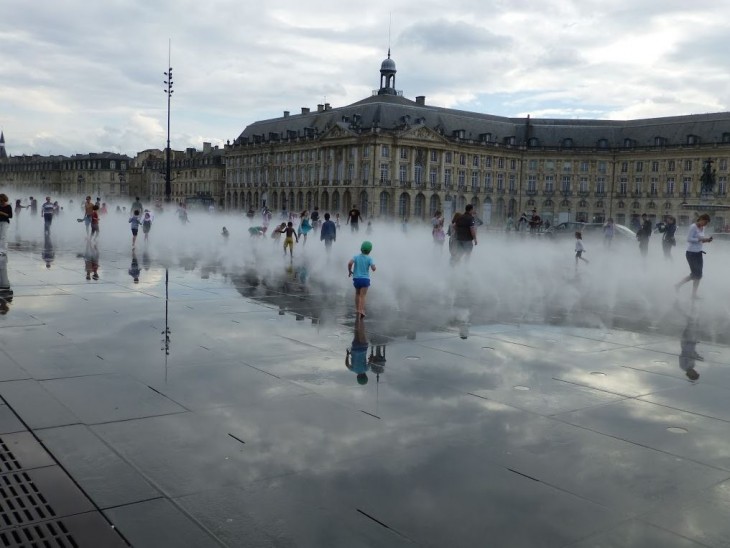 Water Mirror Bordeaux